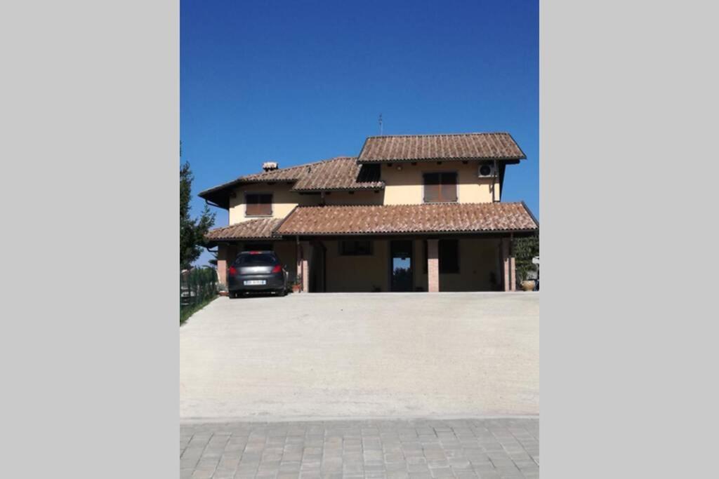 Casa Vacanze Liliana Priocca Zewnętrze zdjęcie